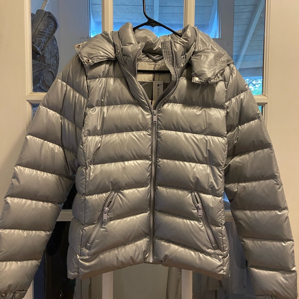 NWOT ARITZIA Babaton goose down puffer jacket